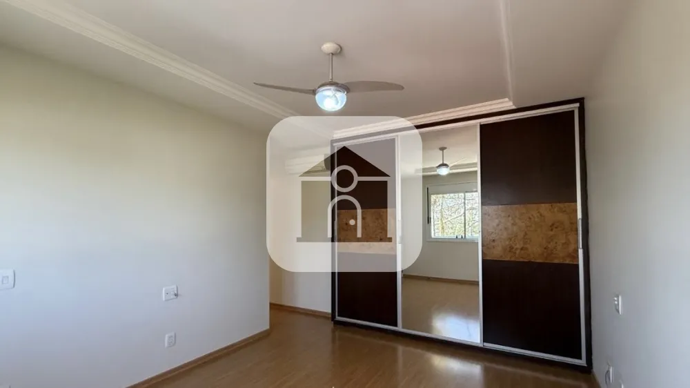 Alugar Casa / Condom&iacute;nio ou Loteamento Fechado em Uberl&acirc;ndia R$ 12.000,00 - Foto 10