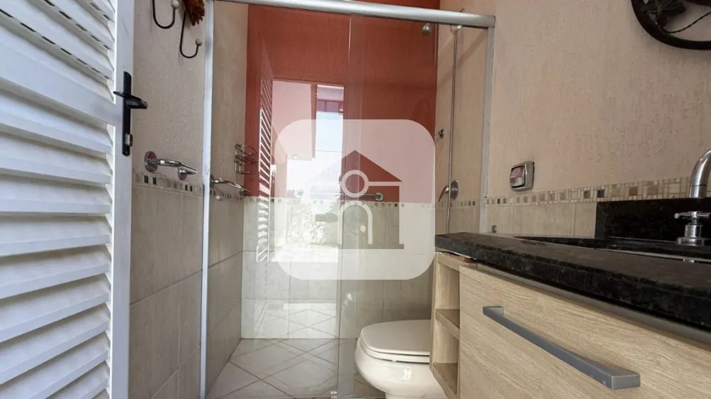 Alugar Casa / Condom&iacute;nio ou Loteamento Fechado em Uberl&acirc;ndia R$ 12.000,00 - Foto 18