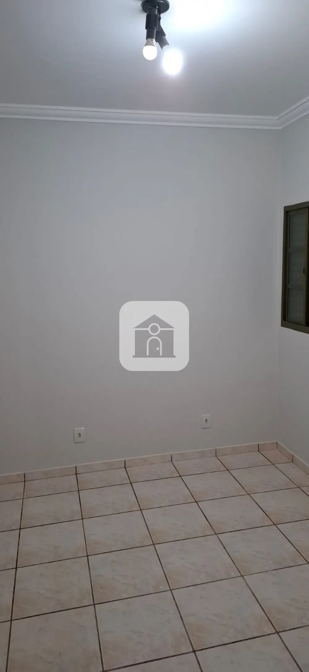 Alugar Casa / Padr&atilde;o em Uberl&acirc;ndia R$ 5.000,00 - Foto 6