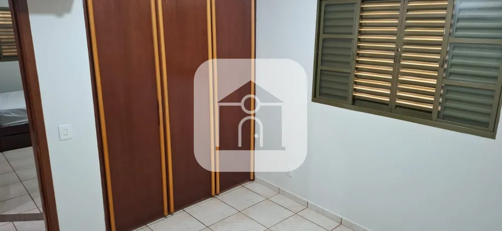 Alugar Casa / Padr&atilde;o em Uberl&acirc;ndia R$ 5.000,00 - Foto 21