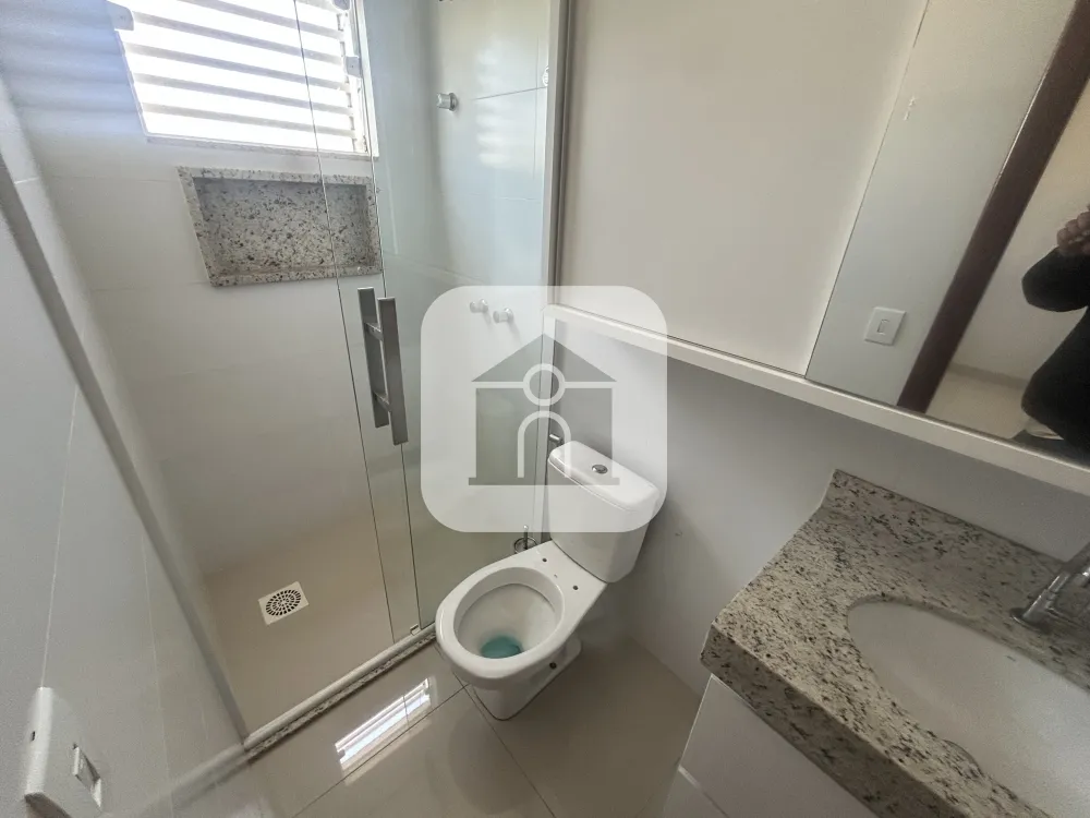 Alugar Casa / Sobrado em Uberl&acirc;ndia R$ 2.800,00 - Foto 6