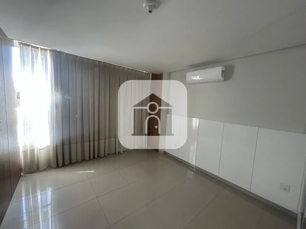 Alugar Casa / Sobrado em Uberl&acirc;ndia R$ 2.800,00 - Foto 7
