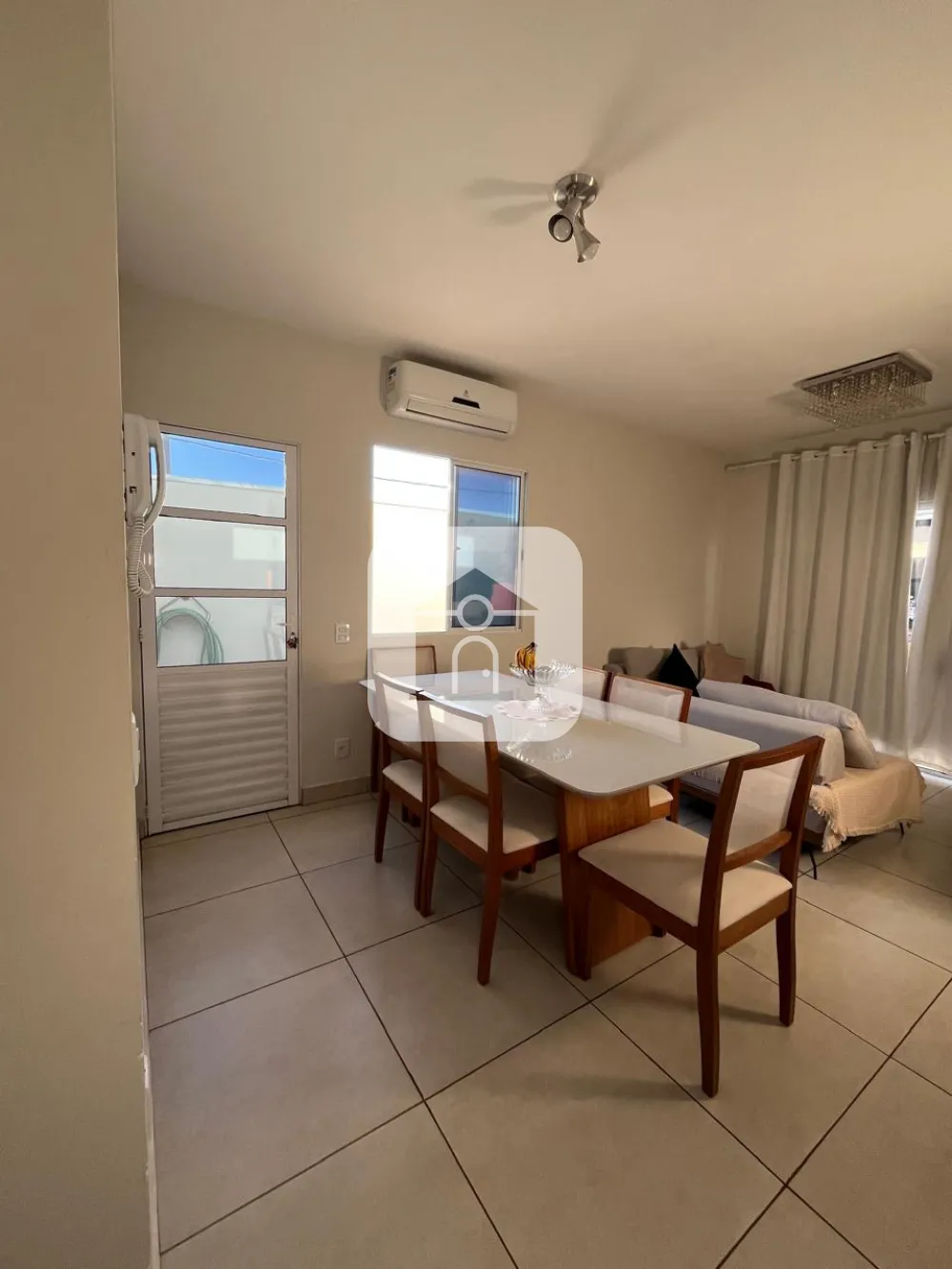 Comprar Casa / Condom&iacute;nio ou Loteamento Fechado em Uberl&acirc;ndia R$ 400.000,00 - Foto 3