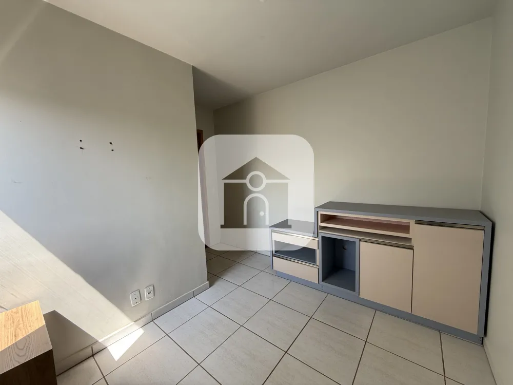 Alugar Apartamento / Padr&atilde;o em Uberl&acirc;ndia R$ 1.400,00 - Foto 13