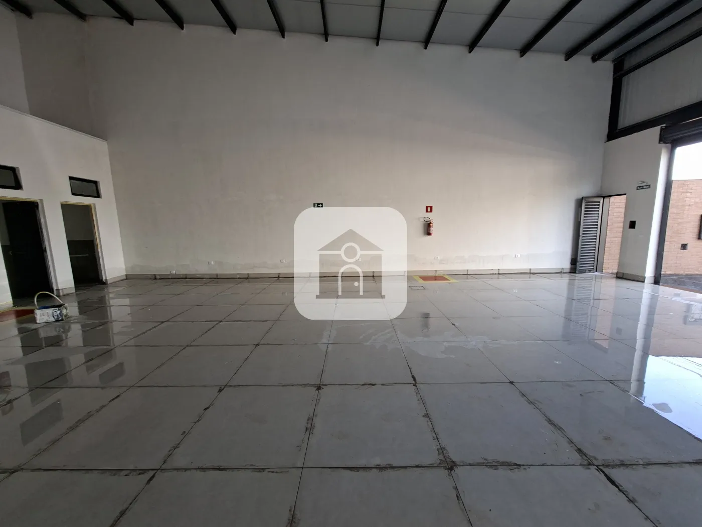 Alugar Comercial / Loja em Uberl&acirc;ndia R$ 7.000,00 - Foto 3