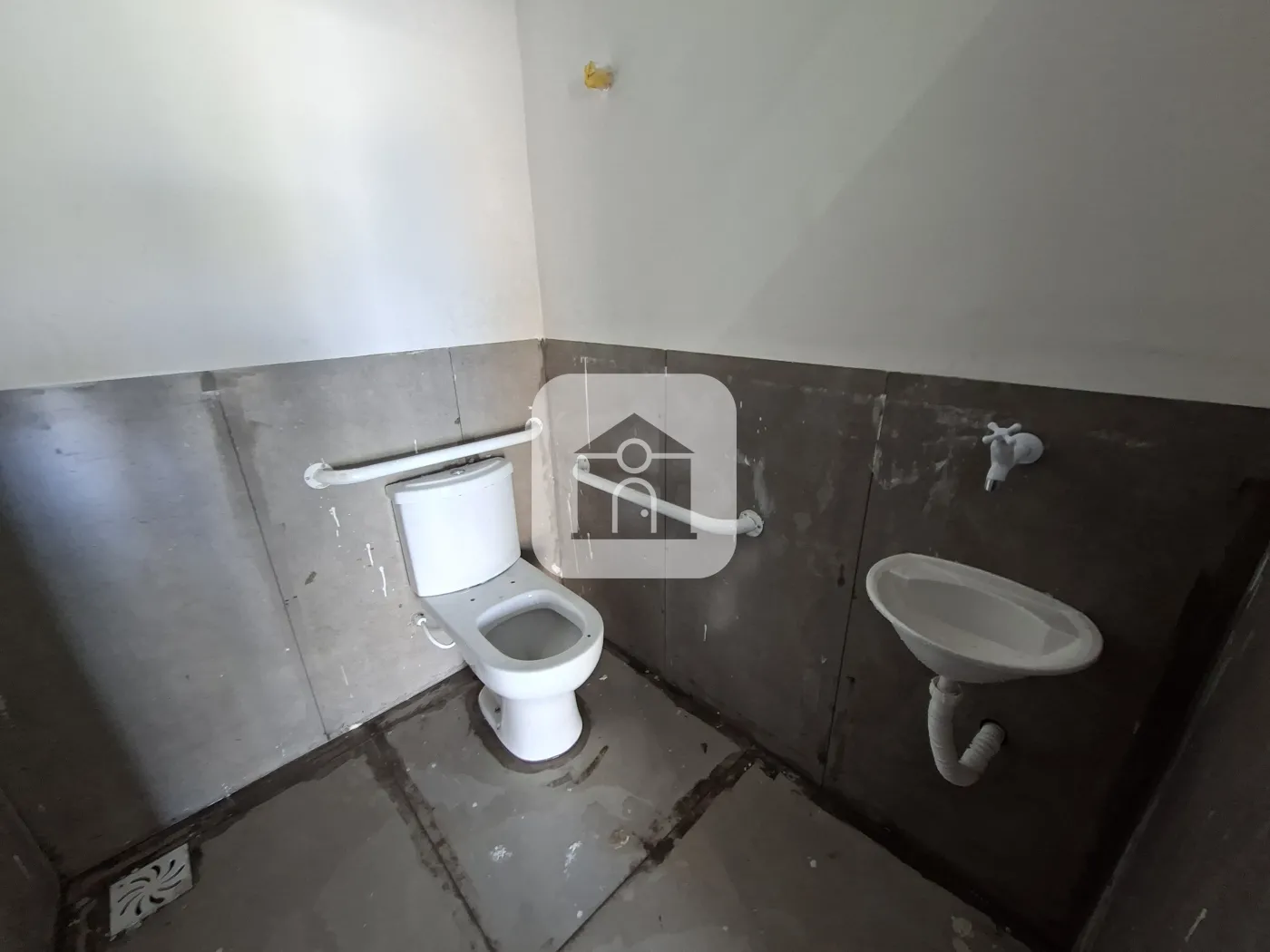 Alugar Comercial / Loja em Uberl&acirc;ndia R$ 7.000,00 - Foto 12