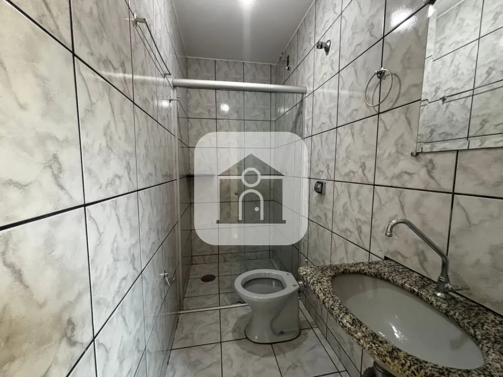 Alugar Casa / Padr&atilde;o em Uberl&acirc;ndia R$ 3.700,00 - Foto 13