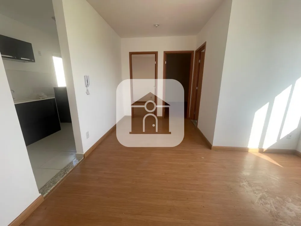 Comprar Apartamento / Padr&atilde;o em Uberl&acirc;ndia R$ 150.000,00 - Foto 4