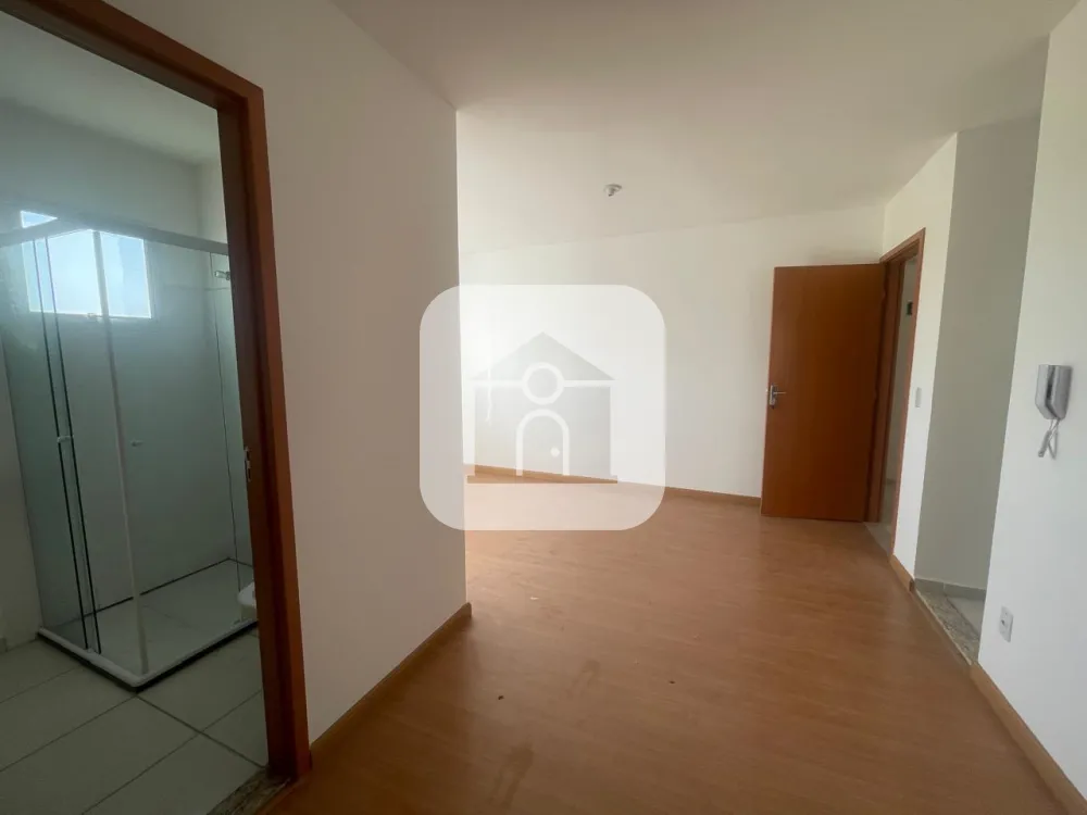 Comprar Apartamento / Padr&atilde;o em Uberl&acirc;ndia R$ 150.000,00 - Foto 11