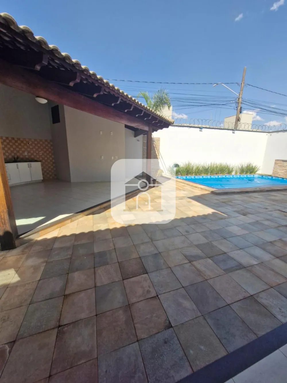 Alugar Casa / Padr&atilde;o em Uberl&acirc;ndia R$ 7.000,00 - Foto 23