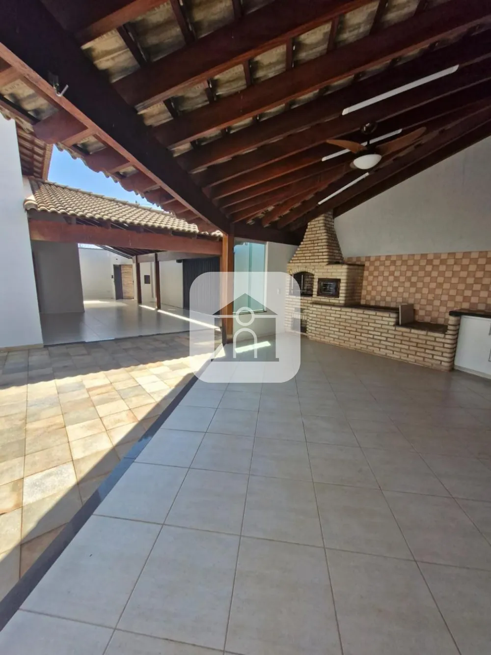 Alugar Casa / Padr&atilde;o em Uberl&acirc;ndia R$ 7.000,00 - Foto 20