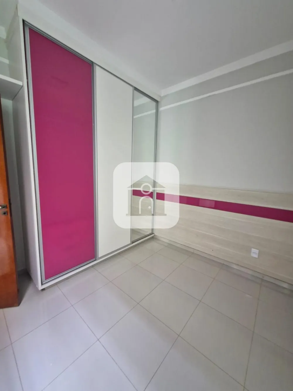 Alugar Casa / Padr&atilde;o em Uberl&acirc;ndia R$ 7.000,00 - Foto 8