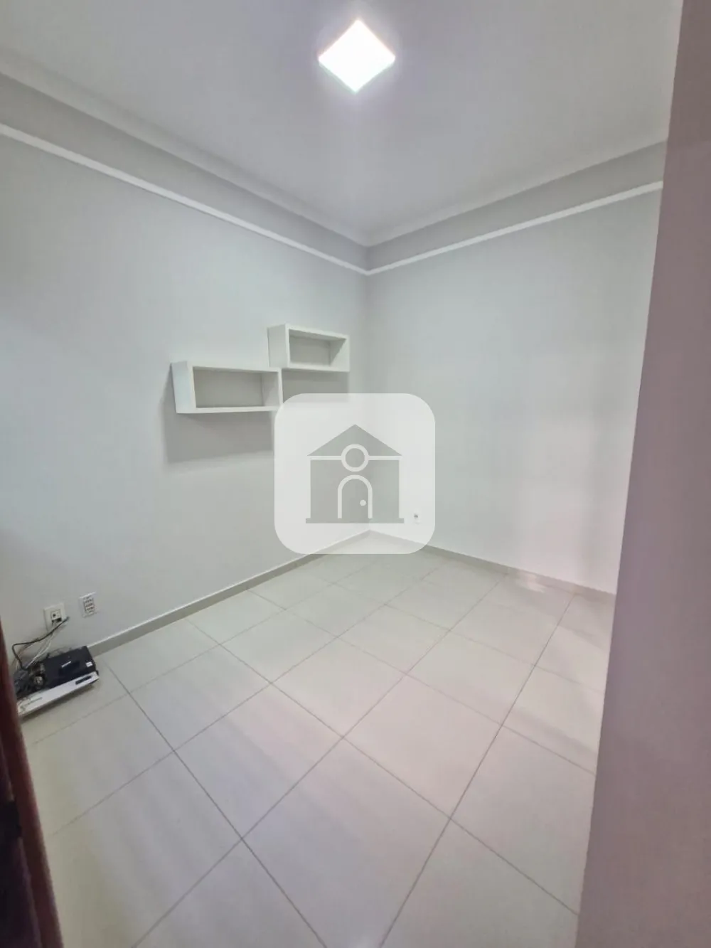 Alugar Casa / Padr&atilde;o em Uberl&acirc;ndia R$ 7.000,00 - Foto 11