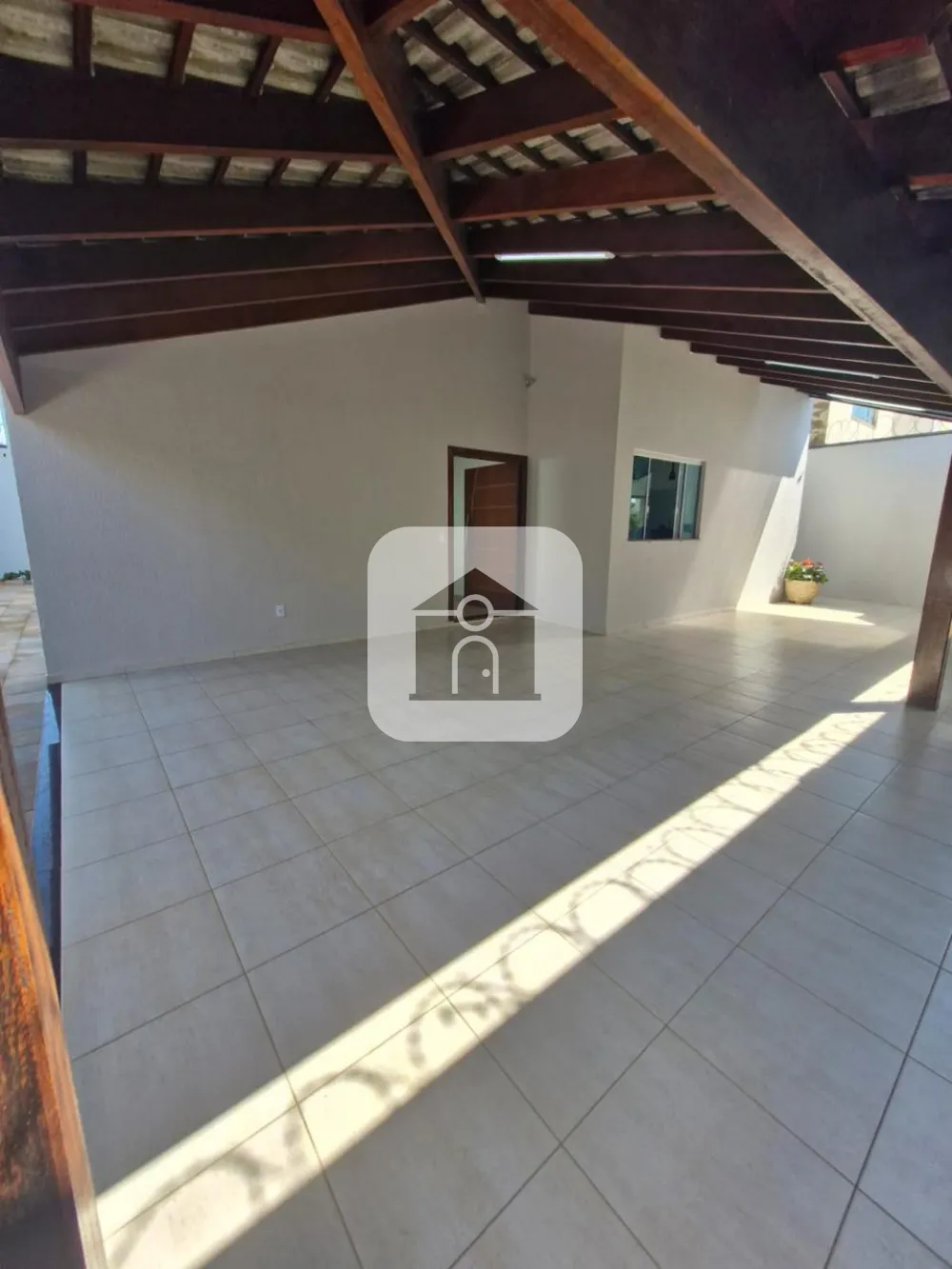 Alugar Casa / Padr&atilde;o em Uberl&acirc;ndia R$ 7.000,00 - Foto 19