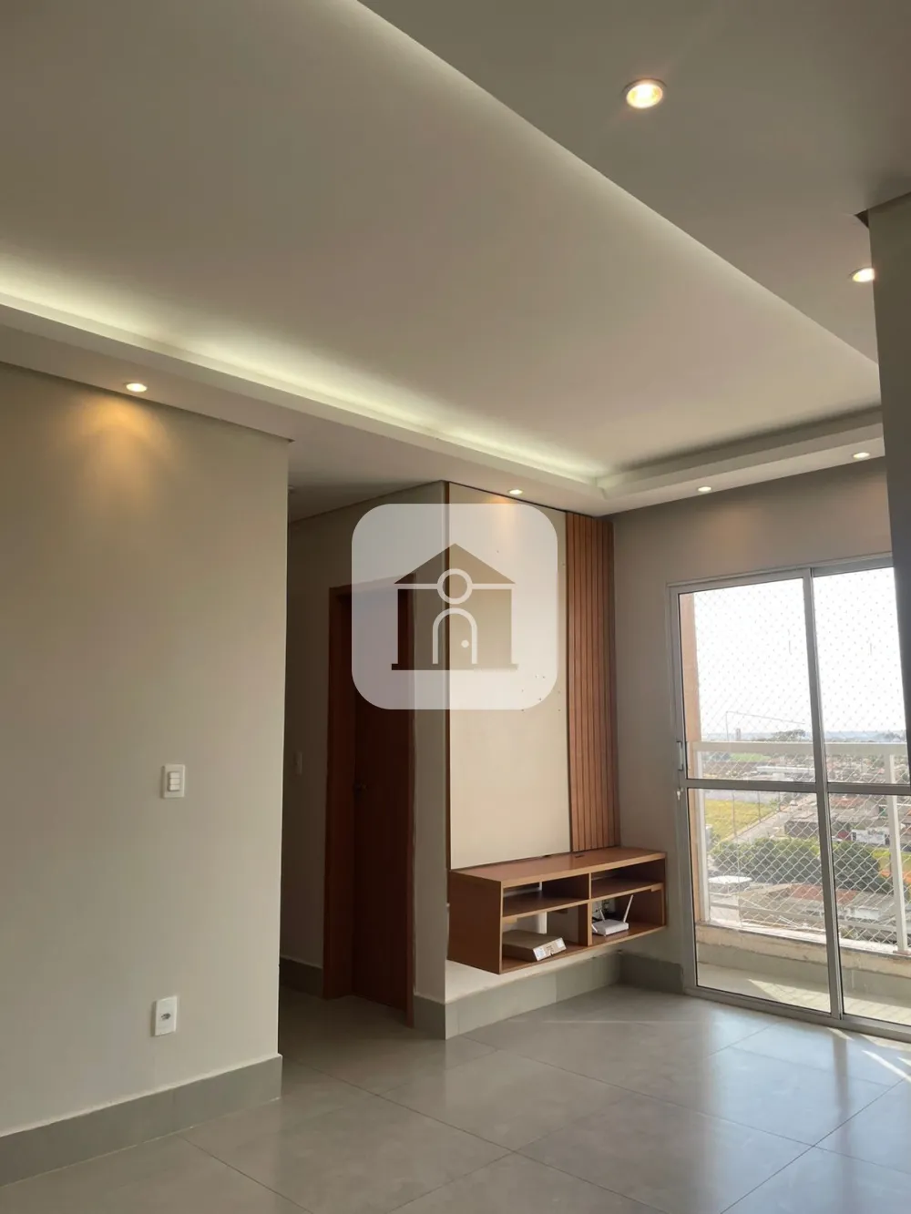 Comprar Apartamento / Padr&atilde;o em Uberl&acirc;ndia R$ 215.000,00 - Foto 2