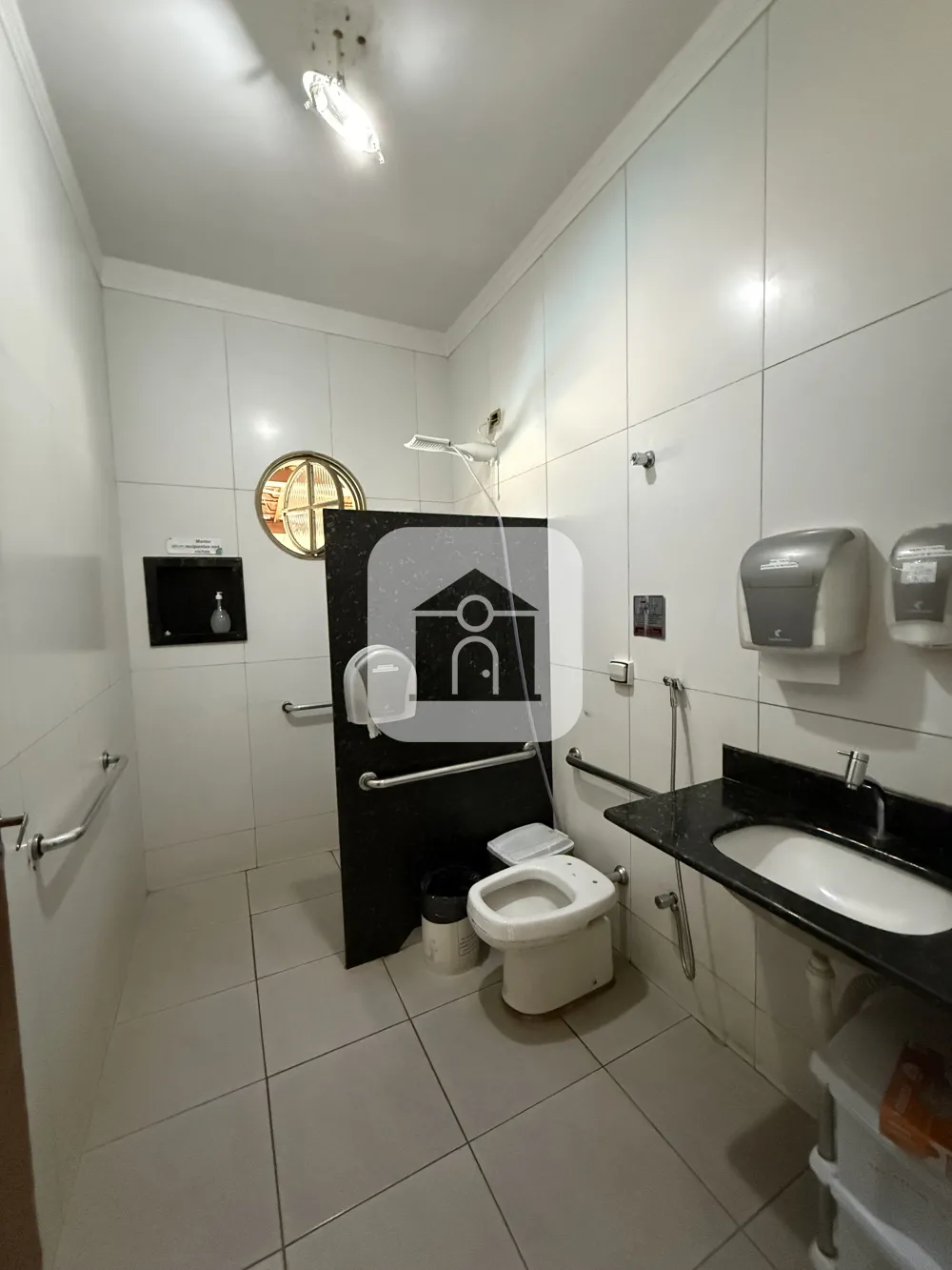 Alugar Comercial / Casa Comercial em Uberl&acirc;ndia R$ 9.800,00 - Foto 8