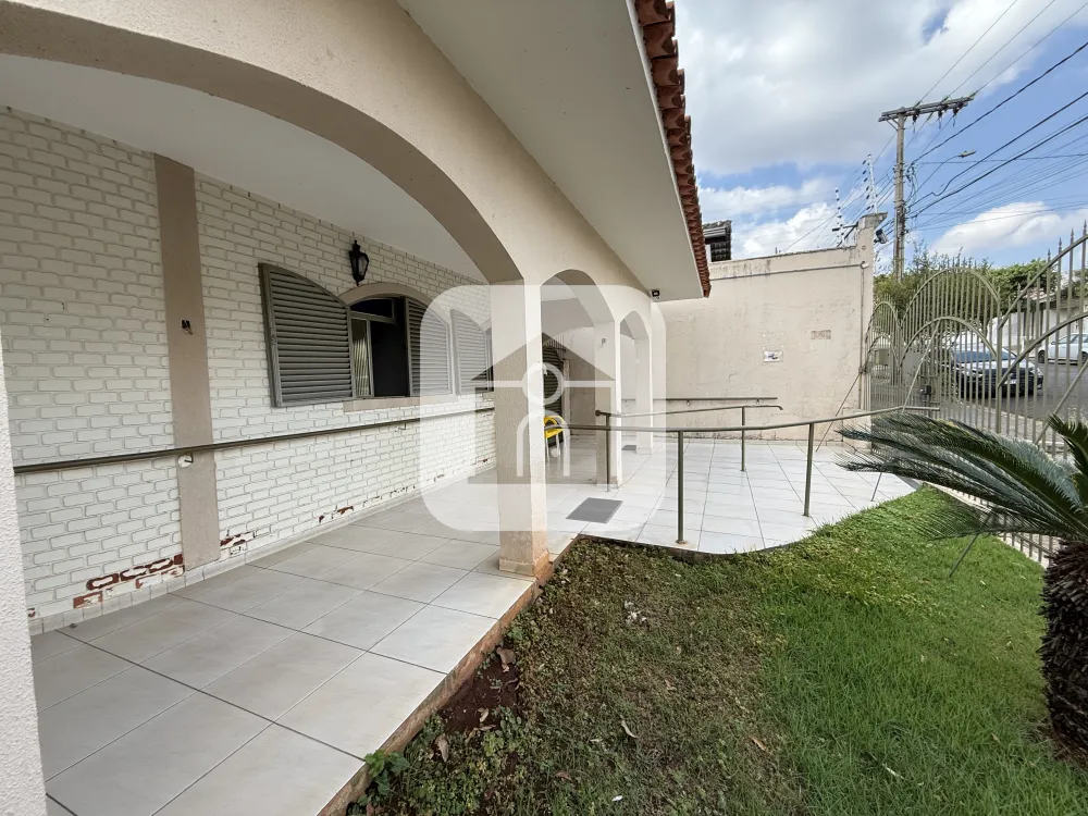 Alugar Comercial / Casa Comercial em Uberl&acirc;ndia R$ 9.800,00 - Foto 22