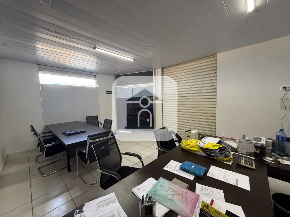 Alugar Comercial / Loja Condom&iacute;nio em Uberl&acirc;ndia R$ 2.200,00 - Foto 5