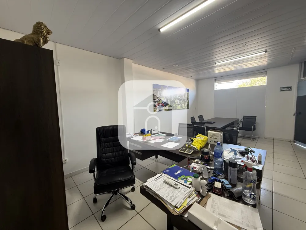 Alugar Comercial / Loja Condom&iacute;nio em Uberl&acirc;ndia R$ 2.200,00 - Foto 7