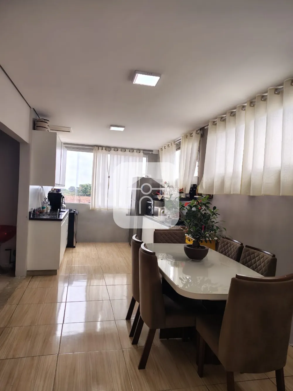 Alugar Casa / Sobrado em Uberl&acirc;ndia R$ 5.400,00 - Foto 8