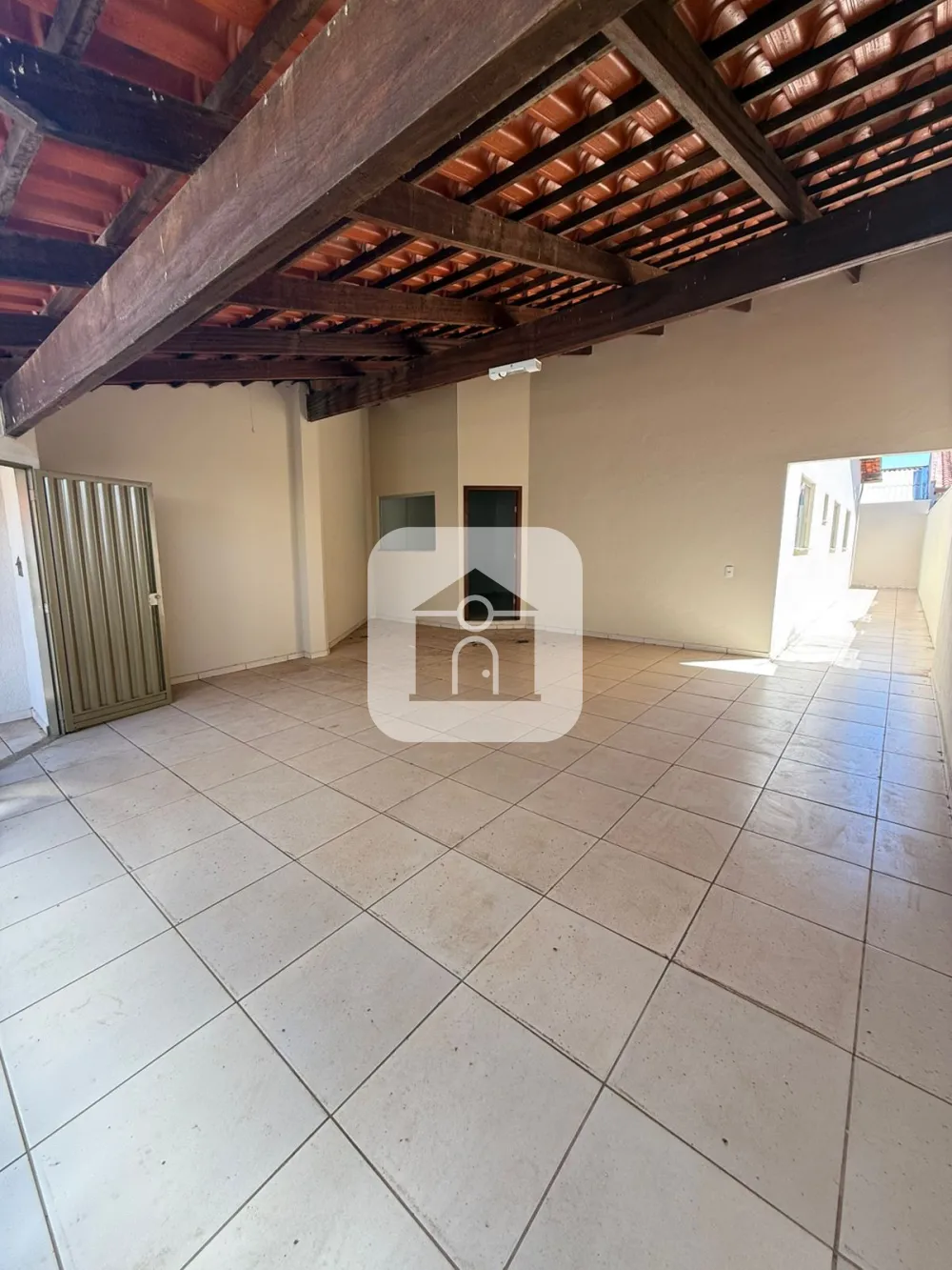 Comprar Casa / Padr&atilde;o em Araguari - Foto 3