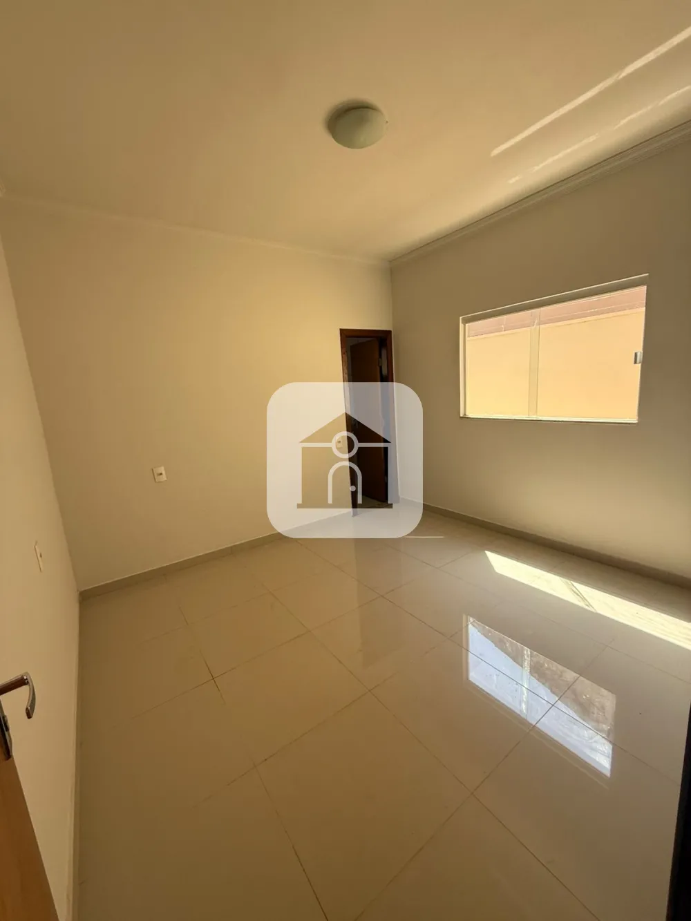Comprar Casa / Padr&atilde;o em Araguari - Foto 9