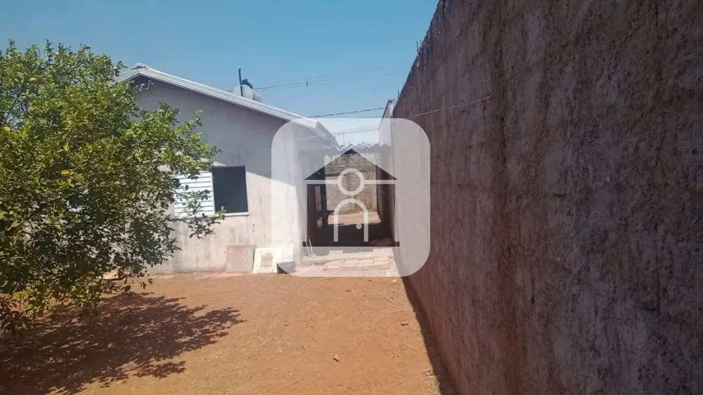 Alugar Casa / Padr&atilde;o em Uberl&acirc;ndia R$ 950,00 - Foto 9
