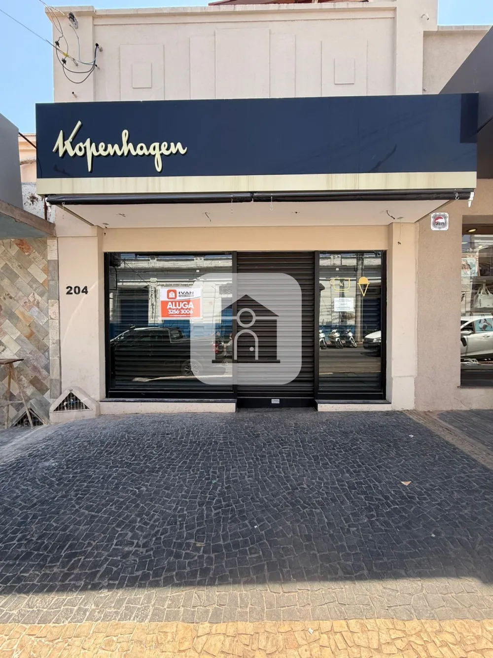 Comprar Comercial / Loja em Araguari - Foto 1