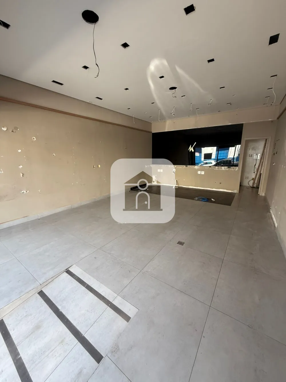 Comprar Comercial / Loja em Araguari - Foto 3