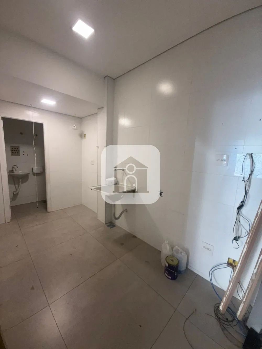 Comprar Comercial / Loja em Araguari - Foto 5