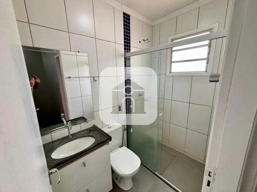 Alugar Casa / Condom&iacute;nio ou Loteamento Fechado em Uberl&acirc;ndia R$ 4.500,00 - Foto 14