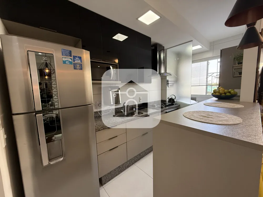 Comprar Apartamento / Padr&atilde;o em Uberlandia R$ 330.000,00 - Foto 7