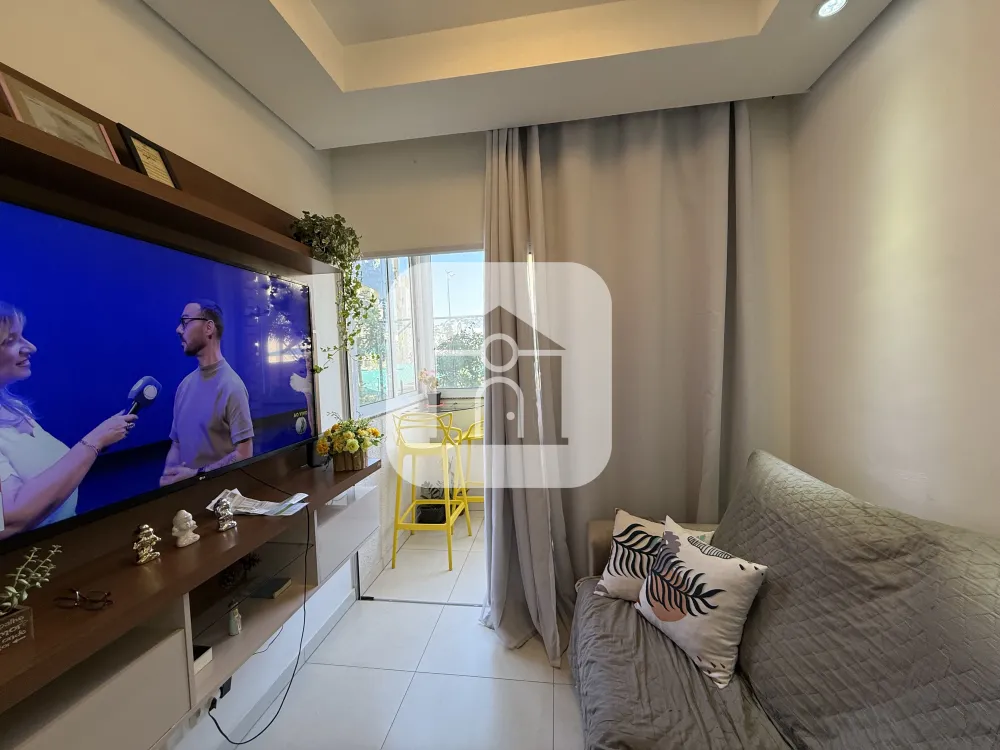 Comprar Apartamento / Padr&atilde;o em Uberlandia R$ 330.000,00 - Foto 3