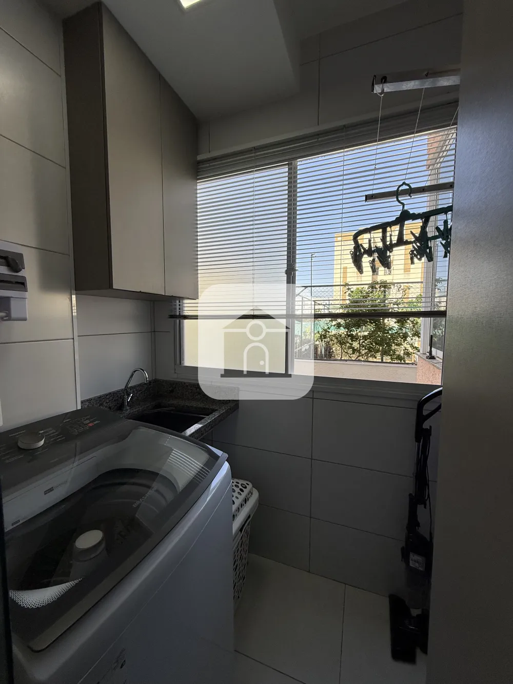 Comprar Apartamento / Padr&atilde;o em Uberlandia R$ 330.000,00 - Foto 14