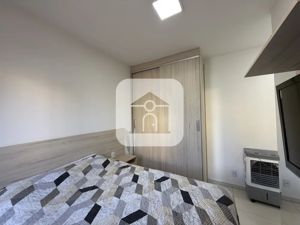 Comprar Apartamento / Padr&atilde;o em Uberlandia R$ 330.000,00 - Foto 21