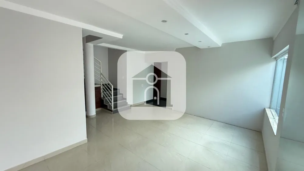 Comprar Casa / Sobrado em Uberl&acirc;ndia R$ 650.000,00 - Foto 2
