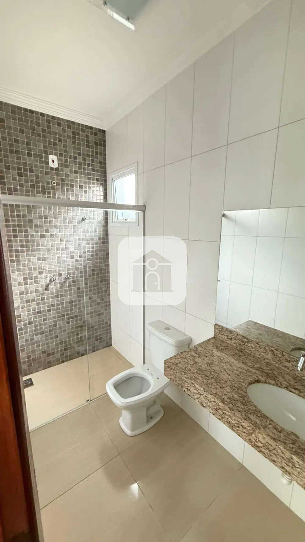 Comprar Casa / Sobrado em Uberl&acirc;ndia R$ 650.000,00 - Foto 10