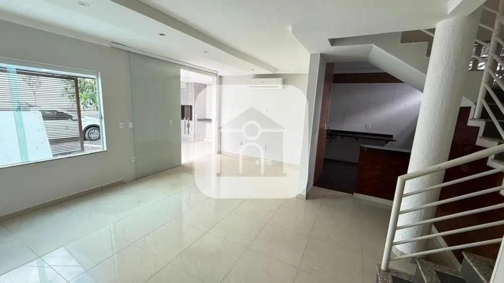 Comprar Casa / Sobrado em Uberl&acirc;ndia R$ 650.000,00 - Foto 6