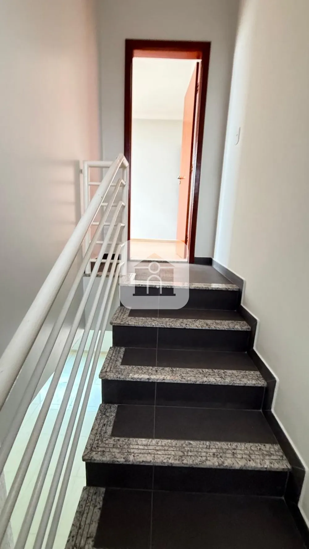 Comprar Casa / Sobrado em Uberl&acirc;ndia R$ 650.000,00 - Foto 4