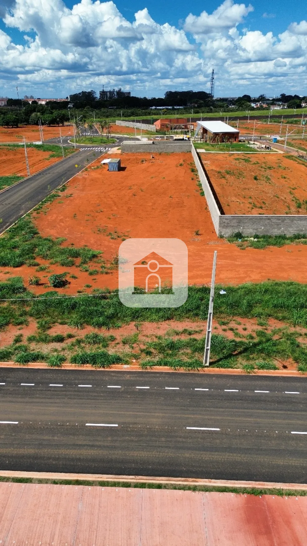 Comprar Terreno / &Aacute;rea em Uberl&acirc;ndia R$ 660.000,00 - Foto 5