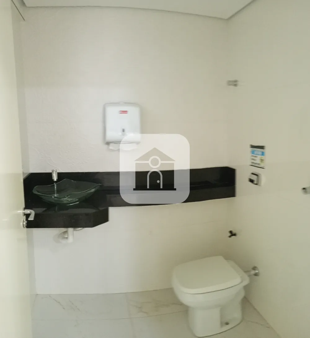 Alugar Comercial / Sala Comercial em Uberl&acirc;ndia R$ 1.900,00 - Foto 6