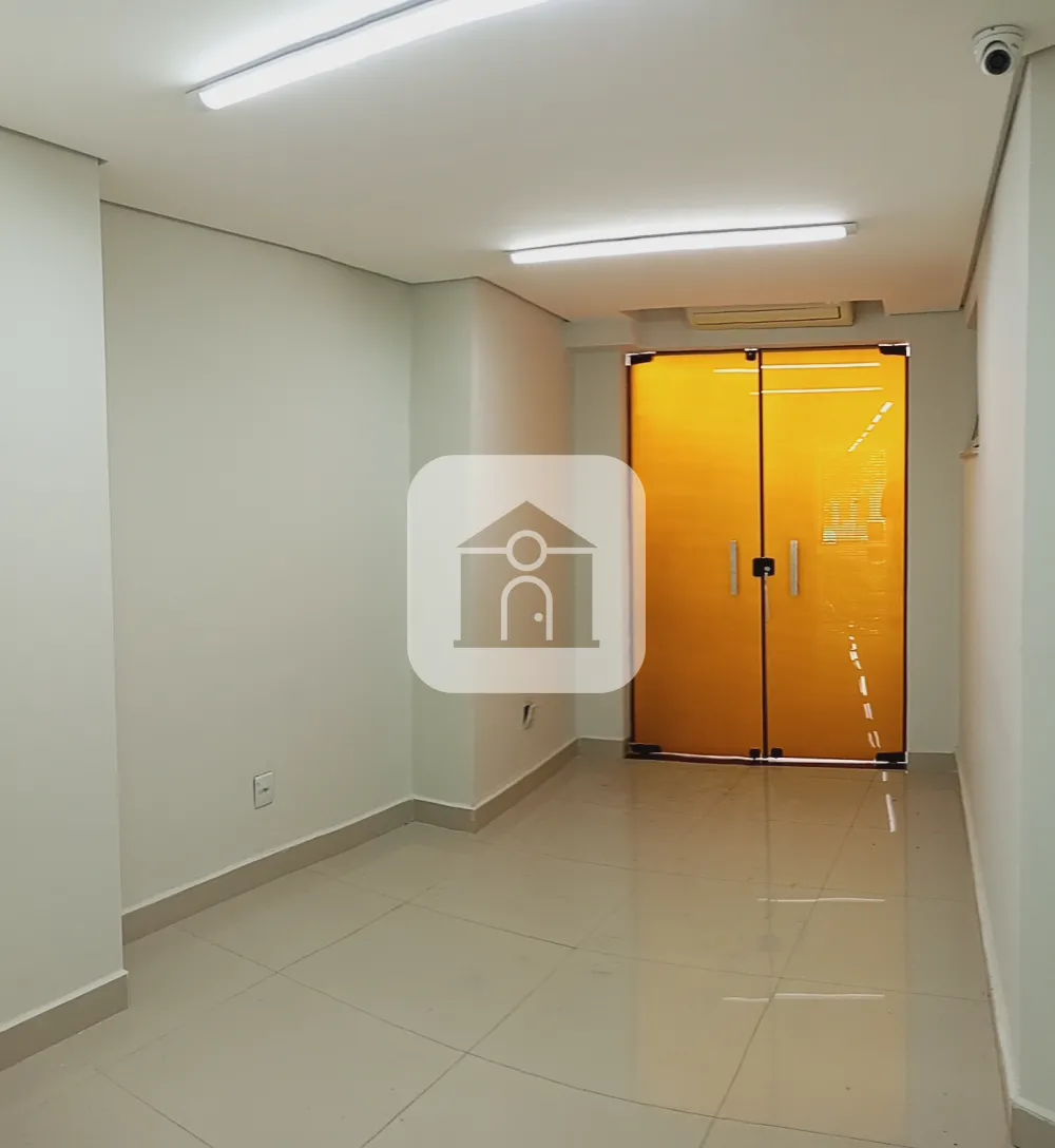 Alugar Comercial / Sala Comercial em Uberl&acirc;ndia R$ 1.900,00 - Foto 9