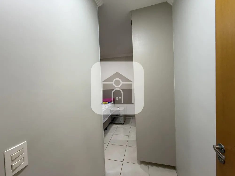Alugar Apartamento / Padr&atilde;o em Uberl&acirc;ndia R$ 1.600,00 - Foto 5