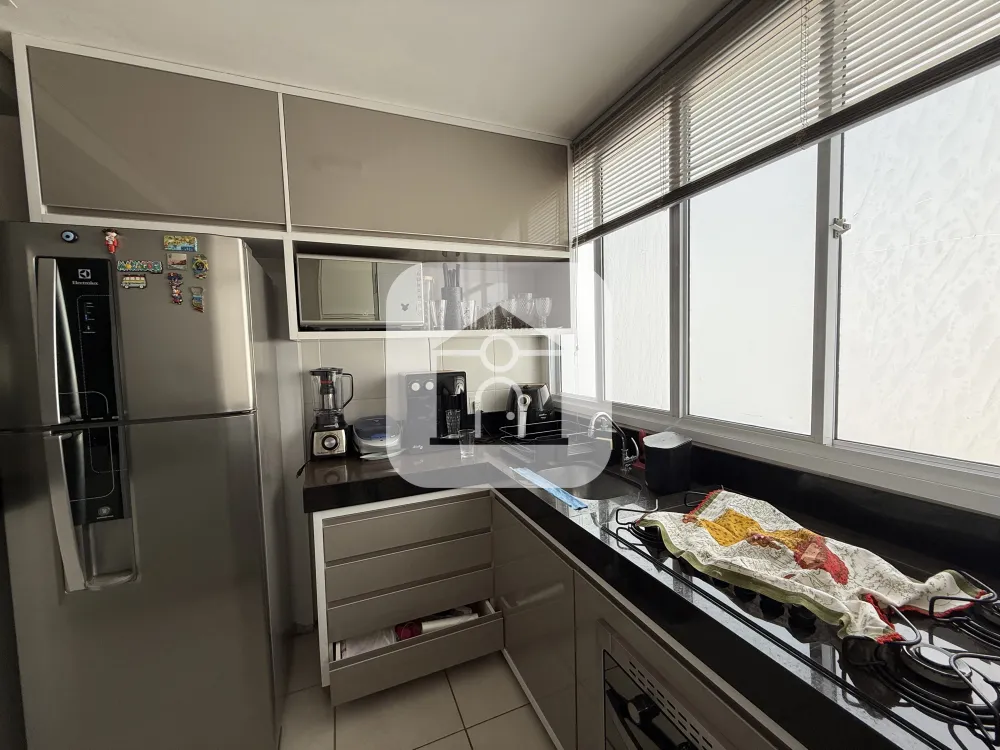 Alugar Apartamento / Padr&atilde;o em Uberl&acirc;ndia R$ 1.600,00 - Foto 16