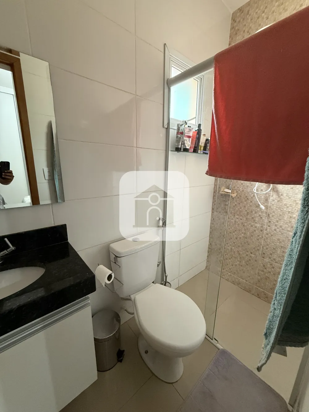 Alugar Apartamento / Padr&atilde;o em Uberlandia R$ 2.000,00 - Foto 8