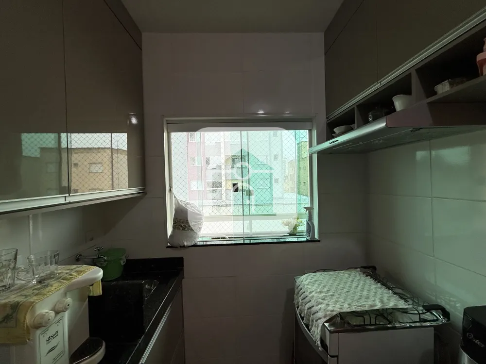 Alugar Apartamento / Padr&atilde;o em Uberlandia R$ 2.000,00 - Foto 10