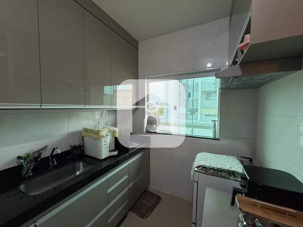 Alugar Apartamento / Padr&atilde;o em Uberlandia R$ 2.000,00 - Foto 11