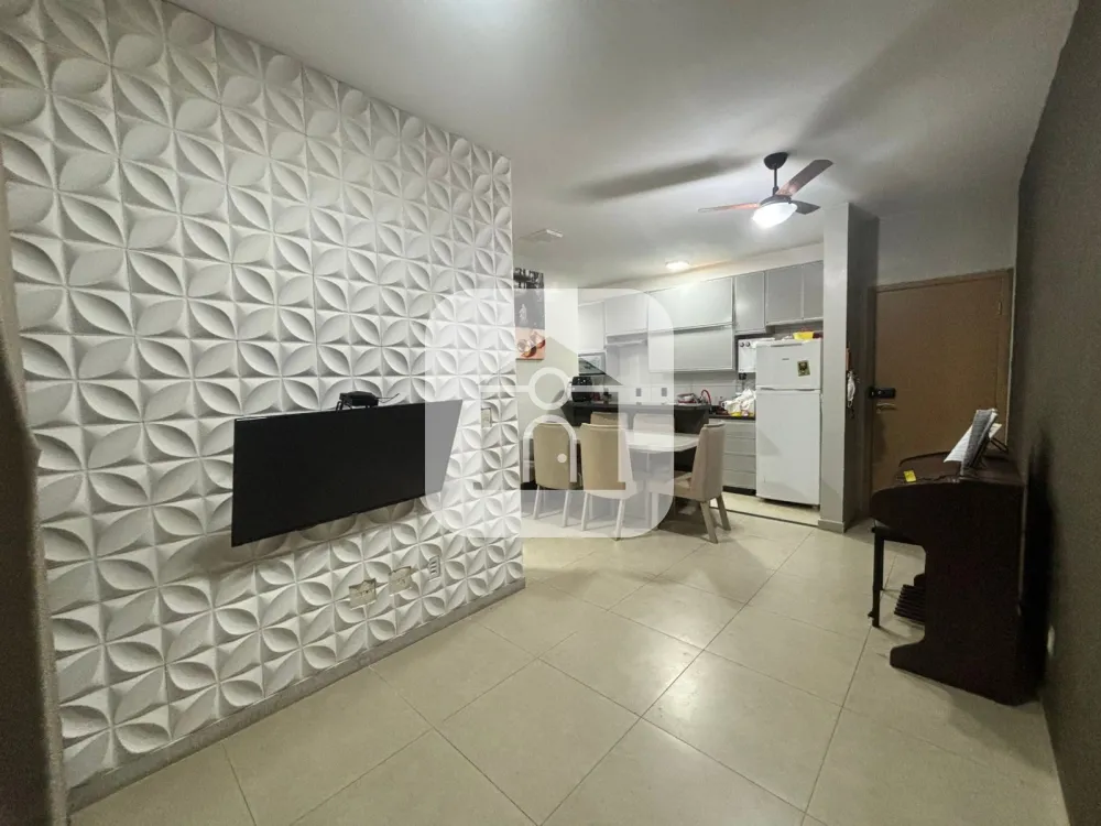 Alugar Apartamento / Padr&atilde;o em Uberlandia R$ 1.850,00 - Foto 2