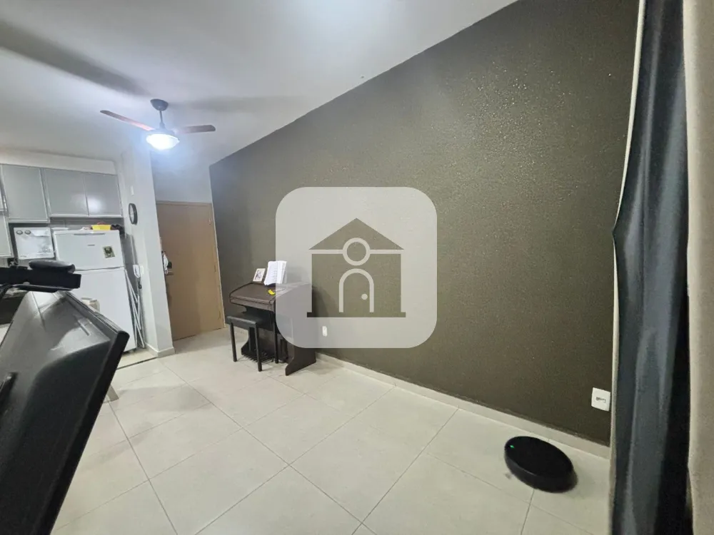 Alugar Apartamento / Padr&atilde;o em Uberlandia R$ 1.850,00 - Foto 10