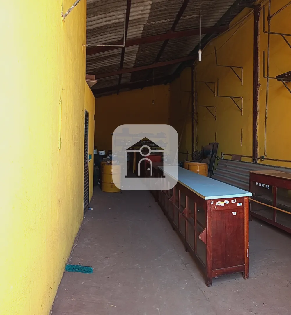 Alugar Comercial / Barrac&atilde;o em Uberl&acirc;ndia R$ 5.800,00 - Foto 4